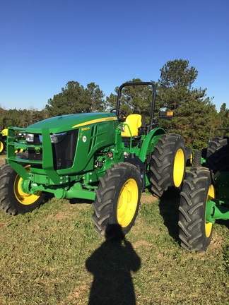 2024 John Deere 5090EL Photo 4