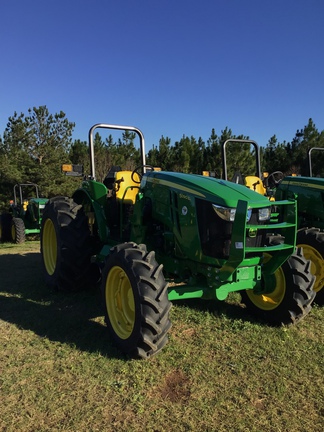 2024 John Deere 5090EL Photo 1