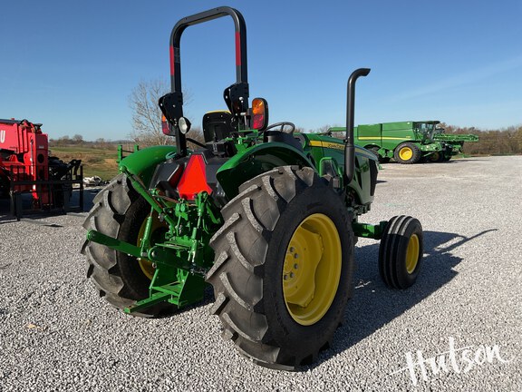 Photo of 2024 John Deere 5050E