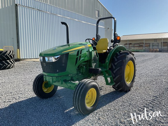Photo of 2024 John Deere 5050E