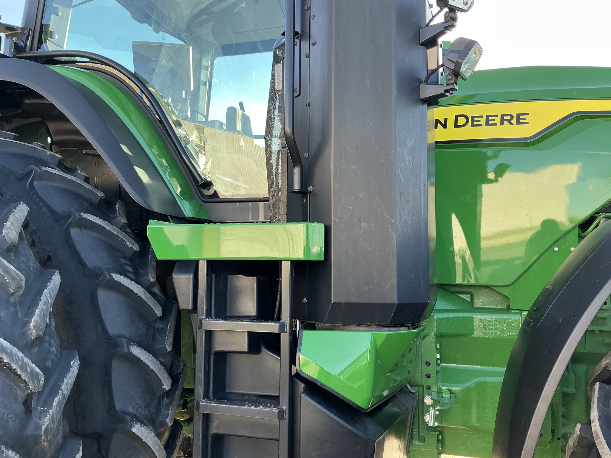 2023 John Deere 8R 370 Image 14