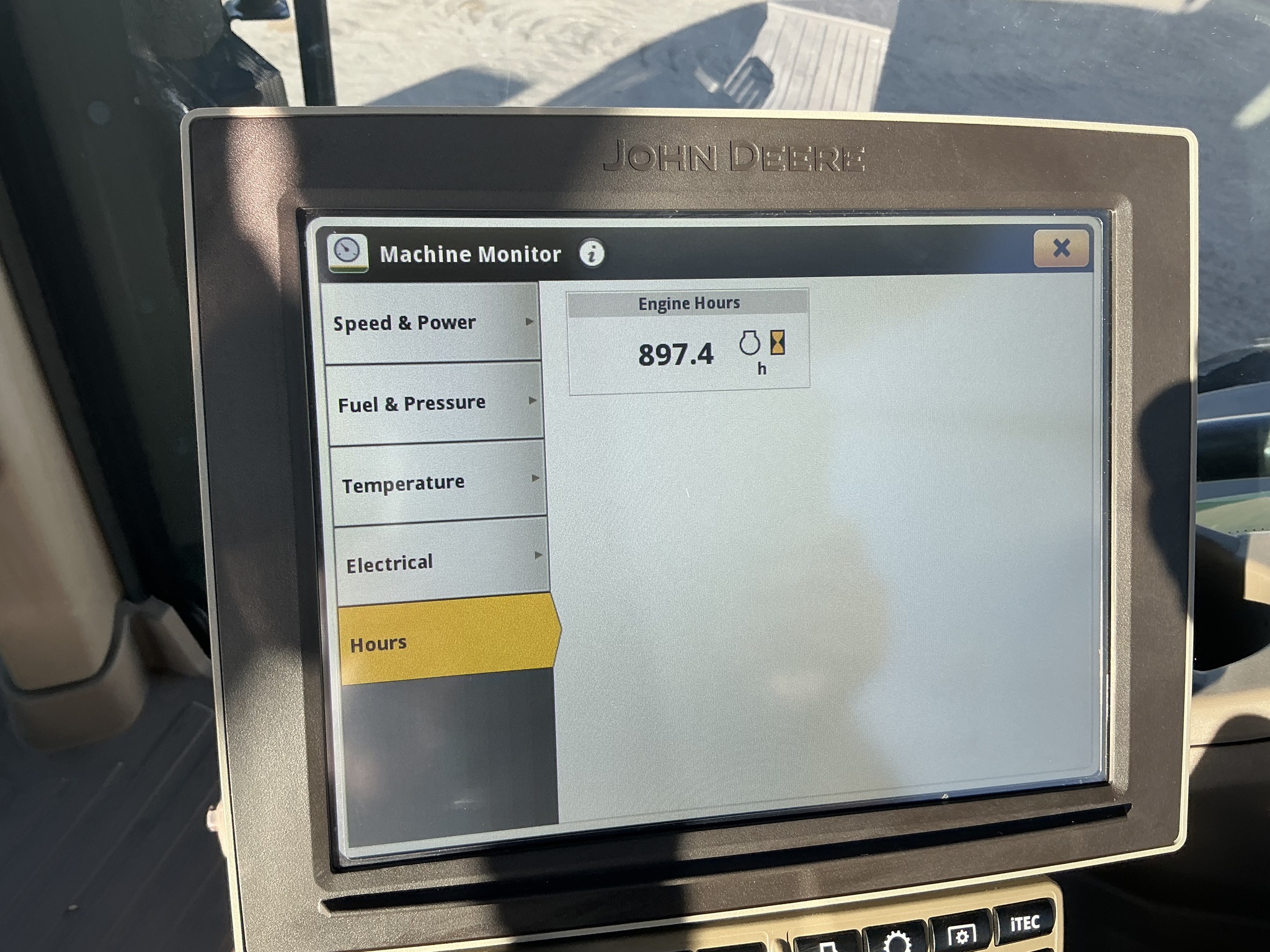 2023 John Deere 8R 370 Image 27