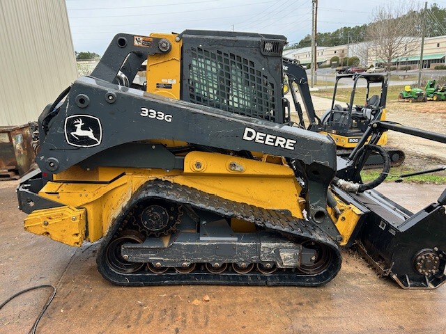2023 John Deere 333G Image 1