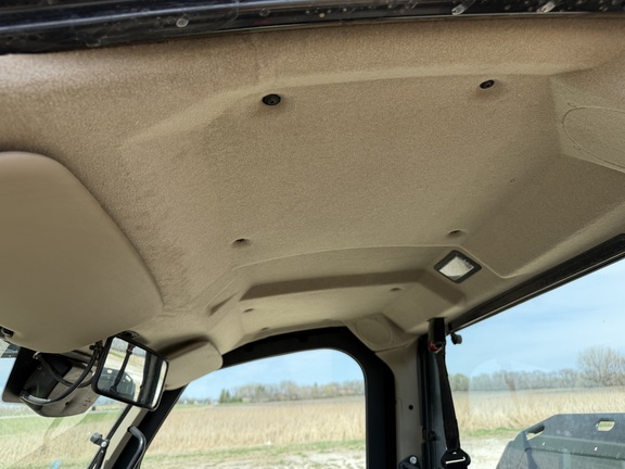 2023 John Deere XUV 835R - Photo19