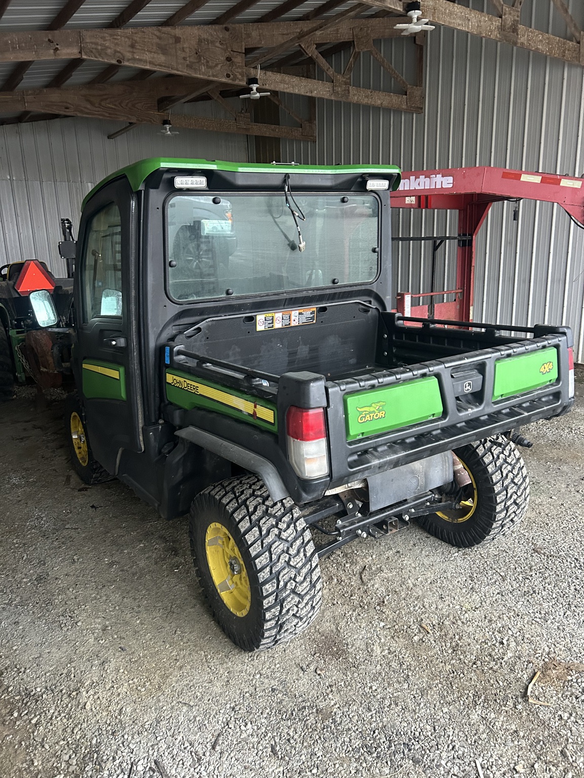 2019 John Deere XUV 835R Image 4