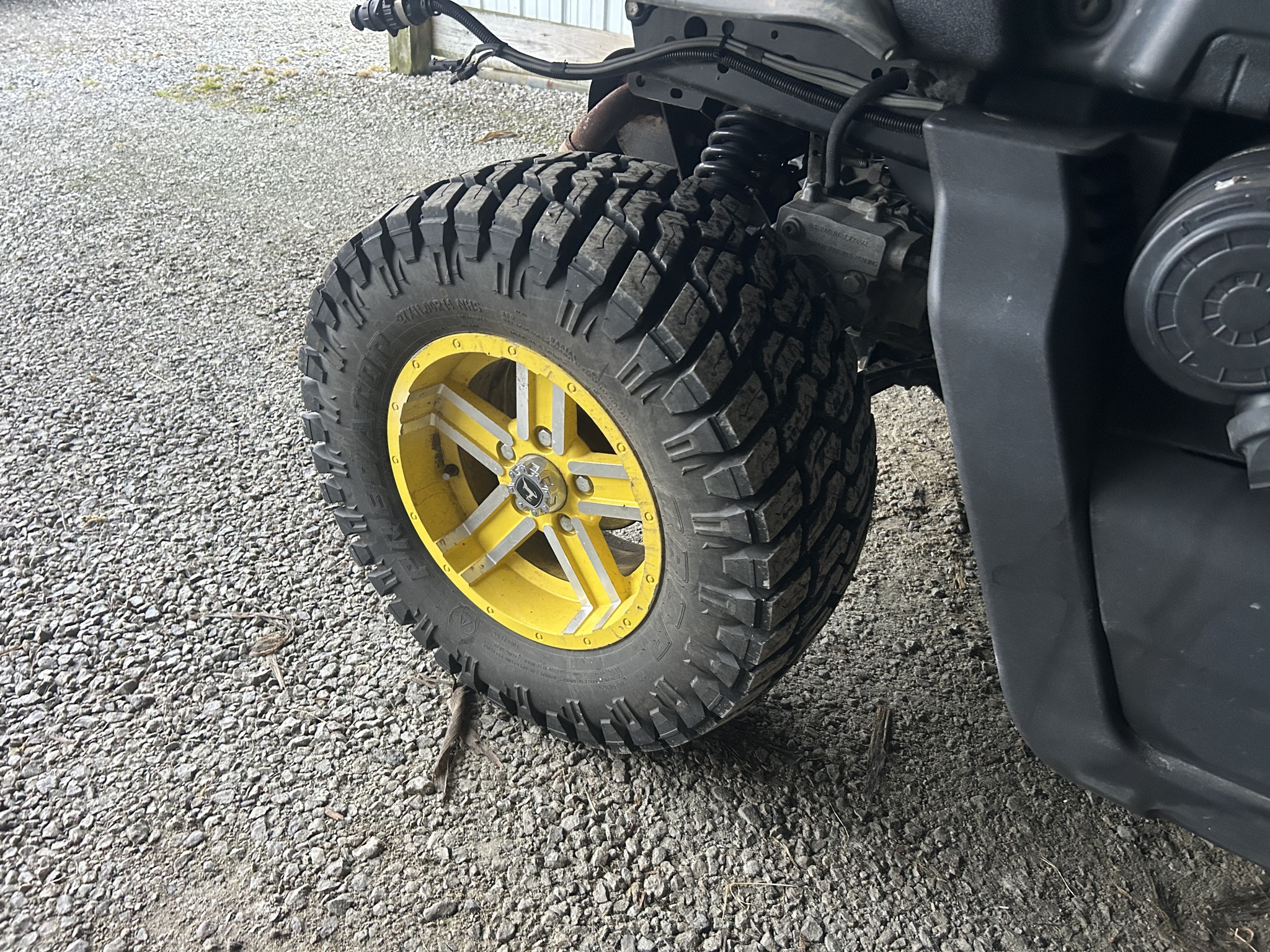 2019 John Deere XUV 835R Image 8
