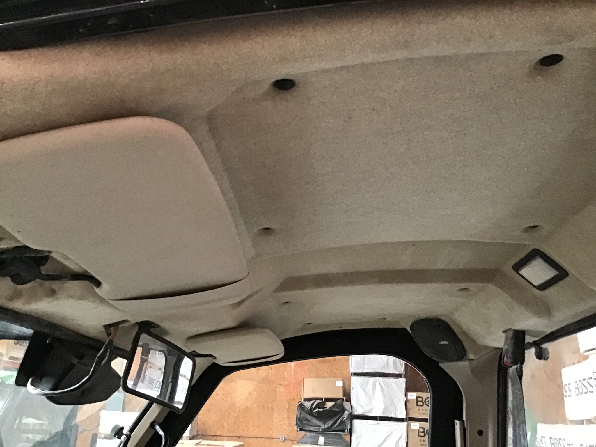 2019 John Deere XUV 835R Image 10