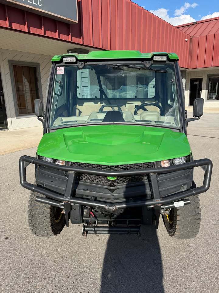 2019 John Deere XUV 835R Image 3