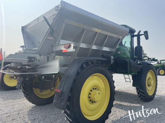Photo of 2022 John Deere 600R