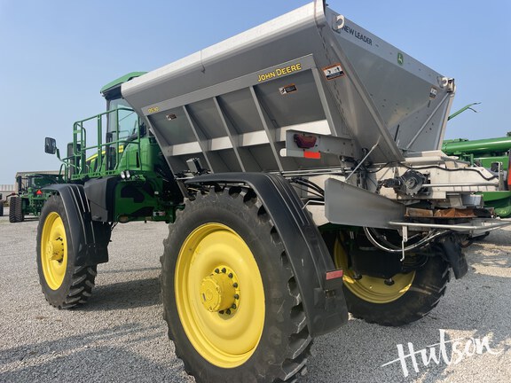 Photo of 2022 John Deere 600R
