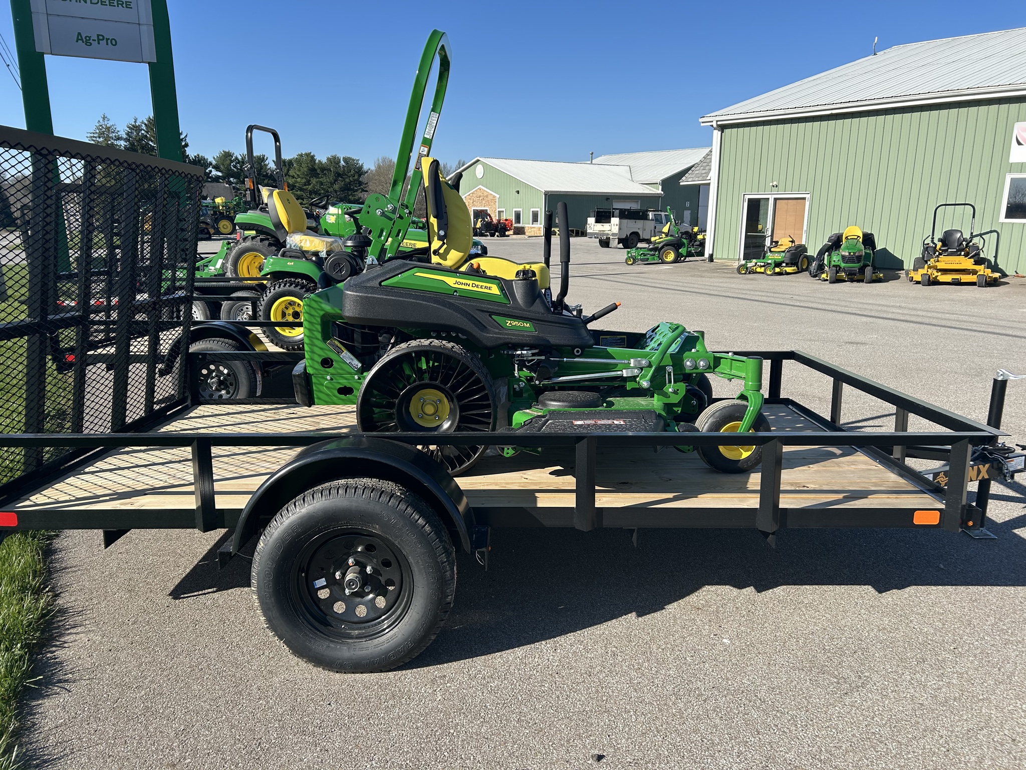 2024 John Deere Z950M Image 1