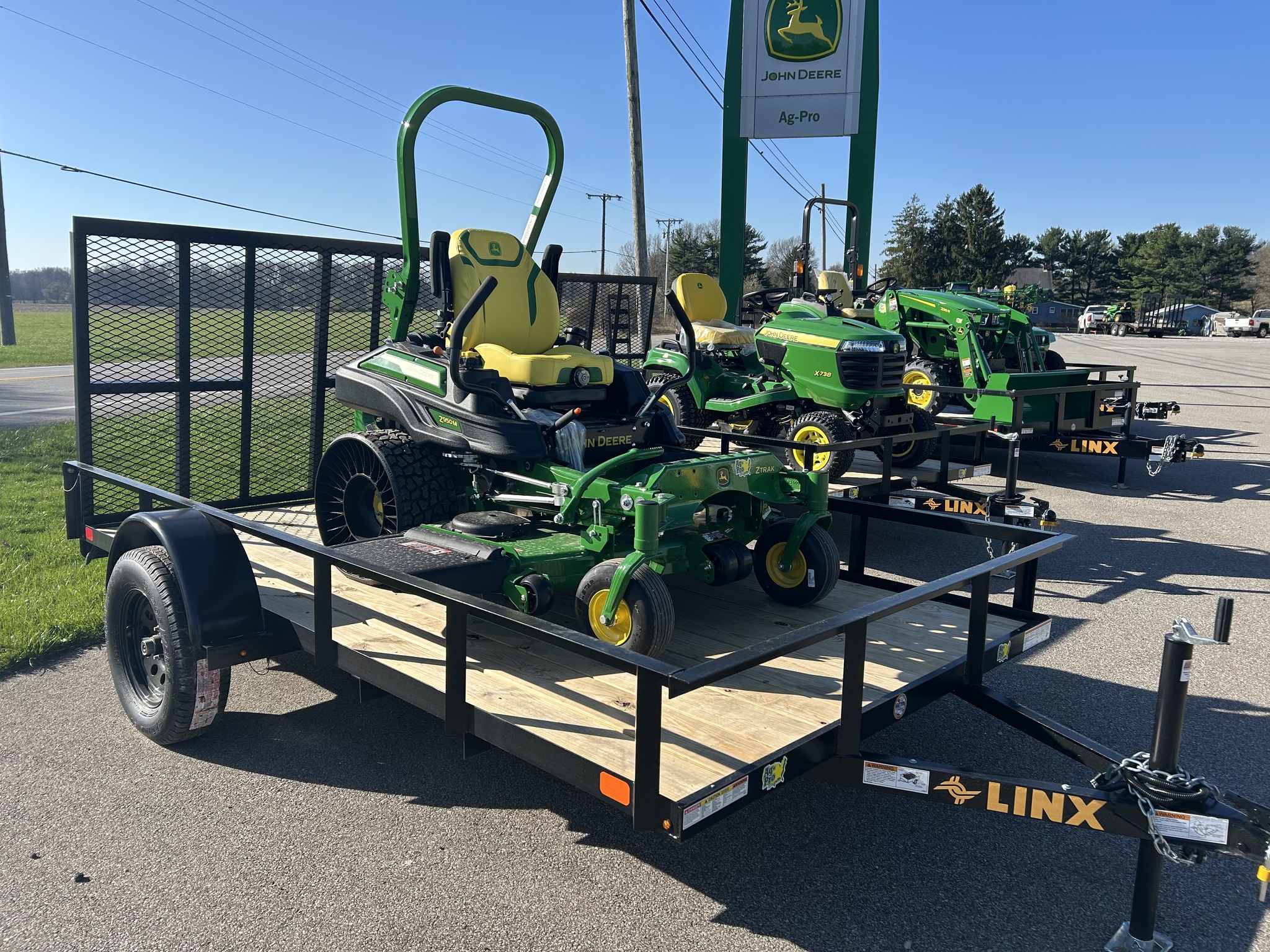 2024 John Deere Z950M Image 2