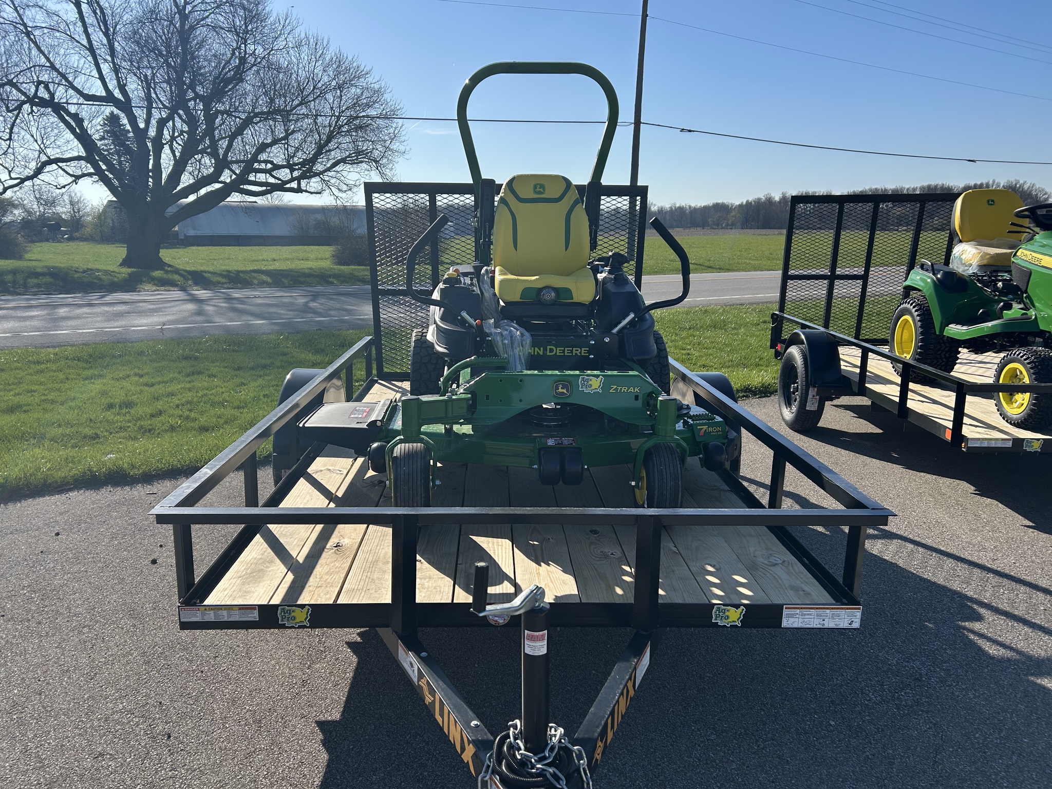 2024 John Deere Z950M Image 3