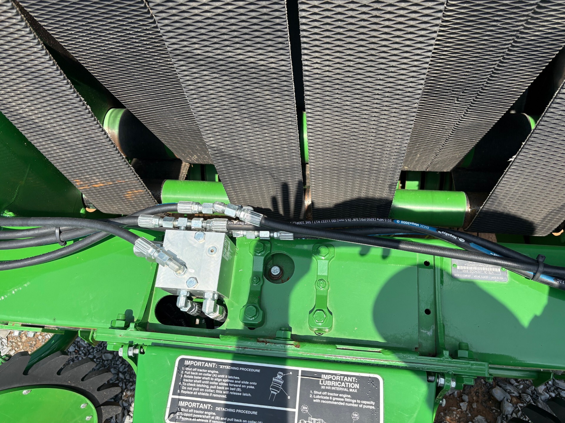 2021 John Deere 450E Image 18