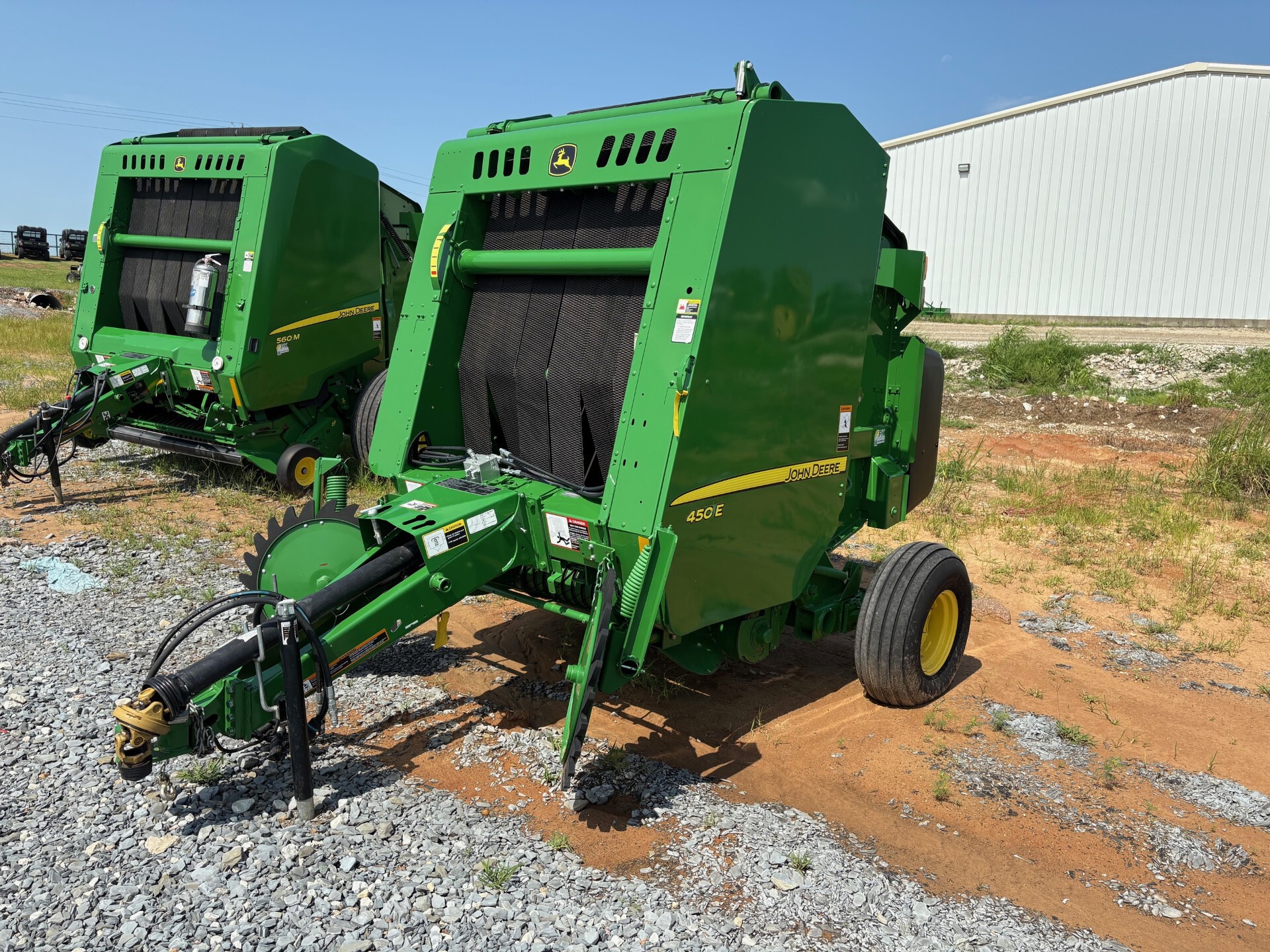 2021 John Deere 450E Image 8