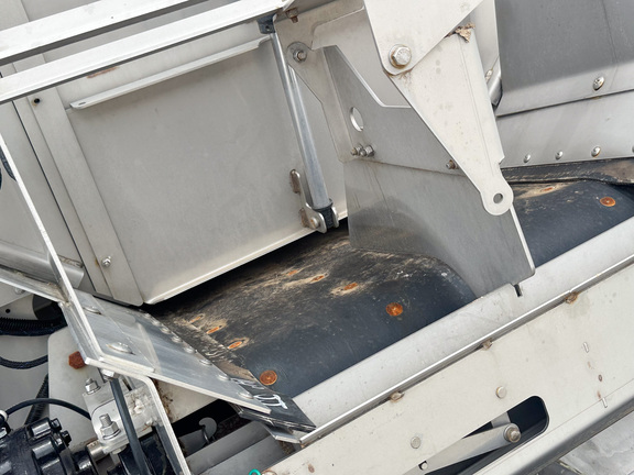 2024 John-Deere 800R