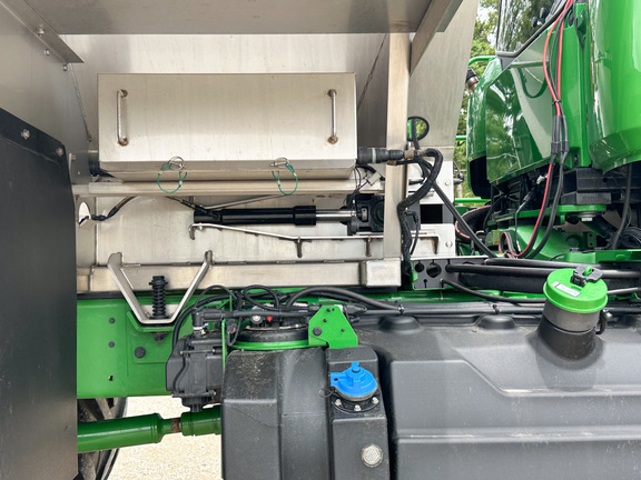 2024 John-Deere 800R