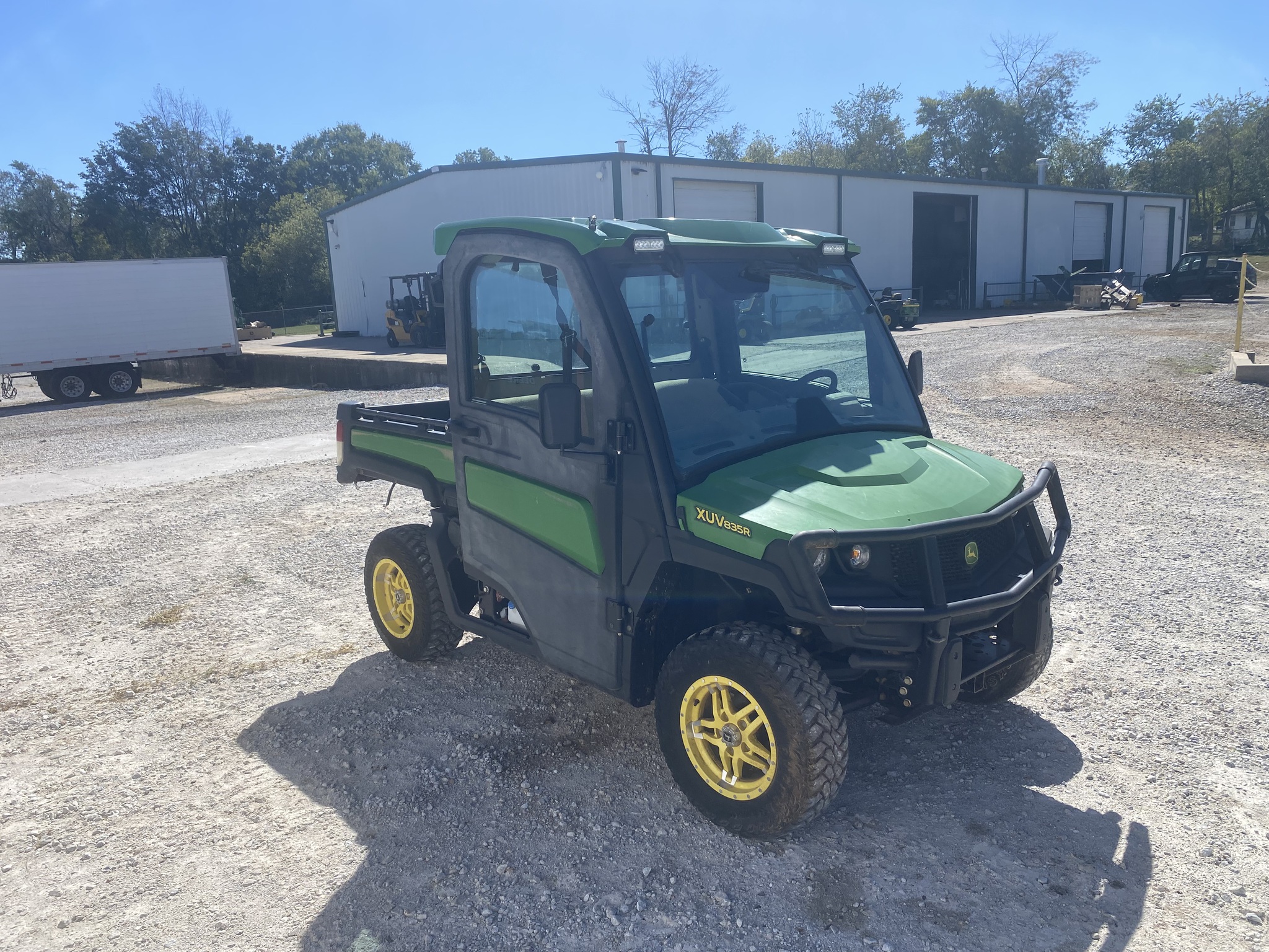 2020 John Deere XUV 835R at Heritage Tractor in Harrison, AR