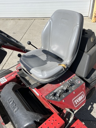 Used 1994 Toro 3100 Riding Greens Mowers at Horizon Ag & Turf in Calgary, AB - Photo5