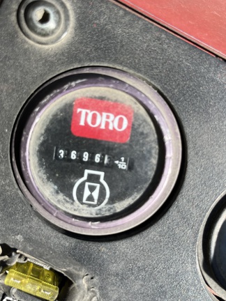 Used 1994 Toro 3100 Riding Greens Mowers at Horizon Ag & Turf in Calgary, AB - Photo6