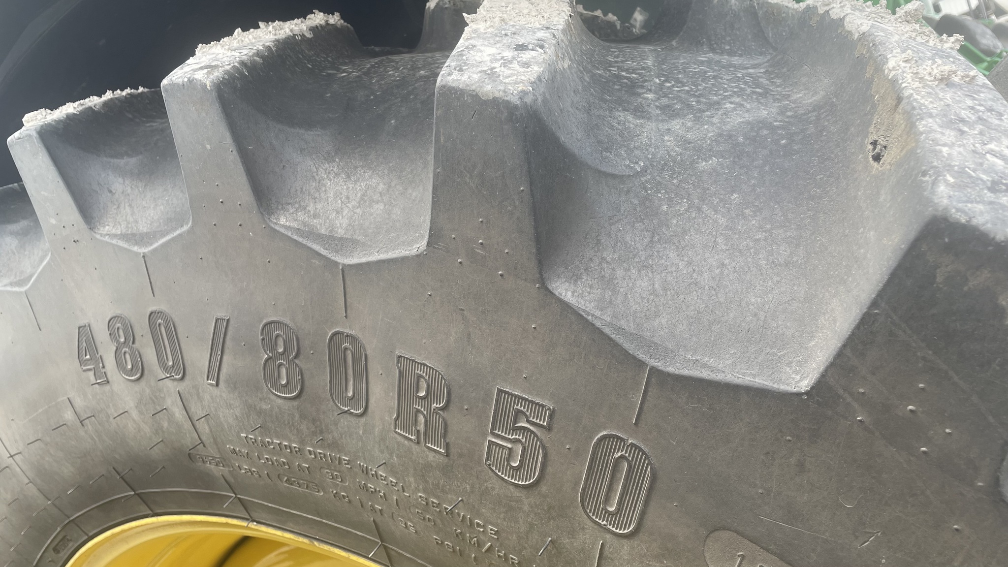 2019 John Deere 8245R Image 15