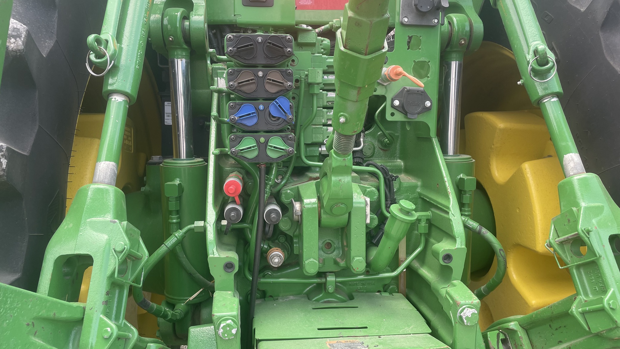 2019 John Deere 8245R Image 21