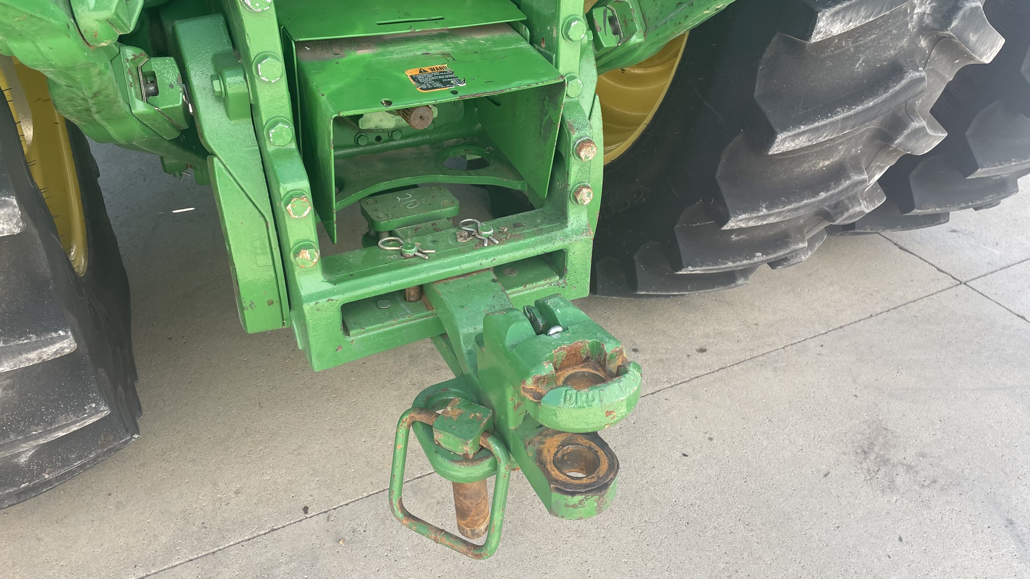 2019 John Deere 8245R Image 25