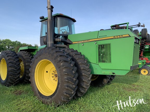 Photo of 1995 John Deere 8770