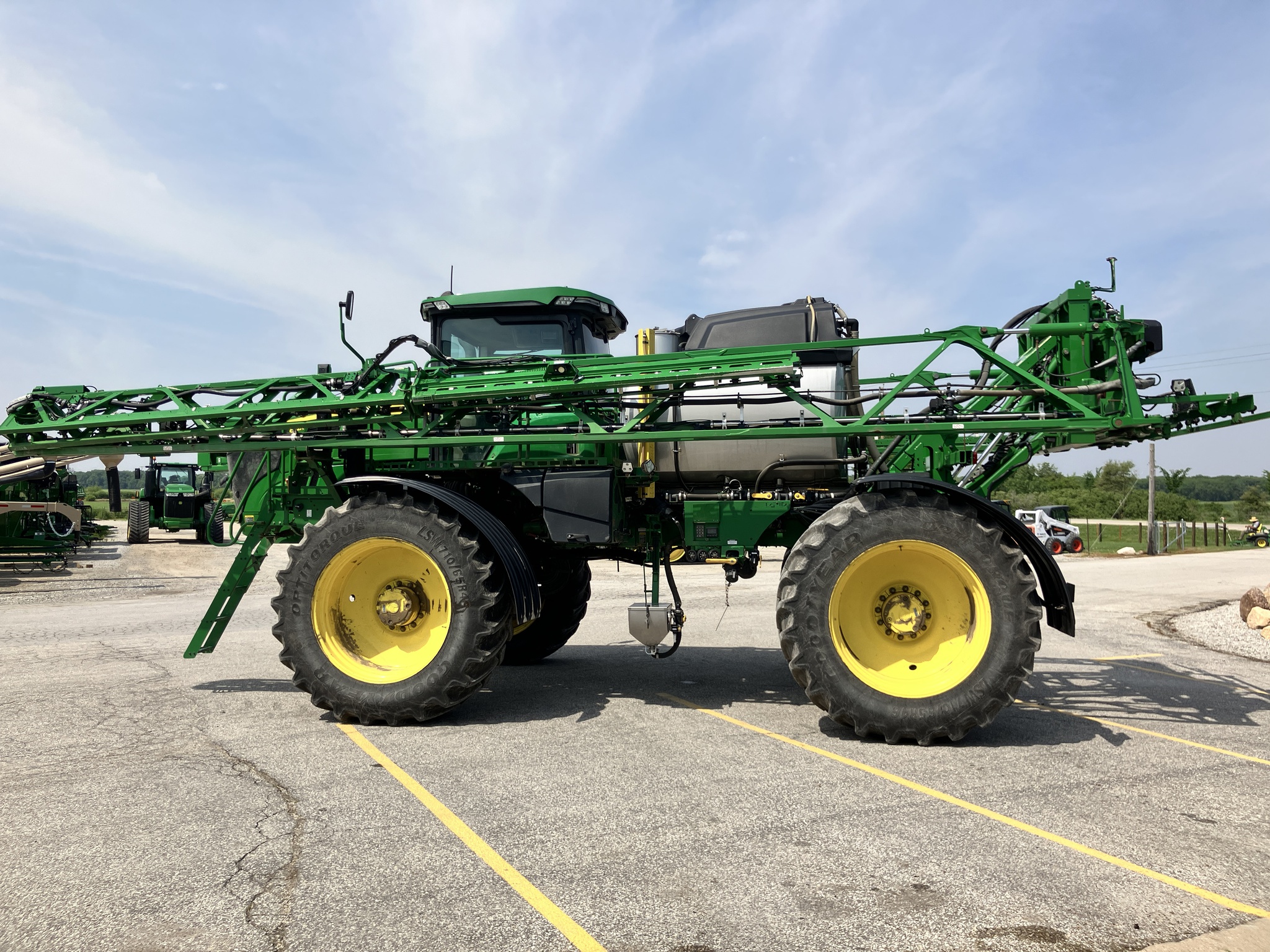 2022 John Deere 612R Image 8