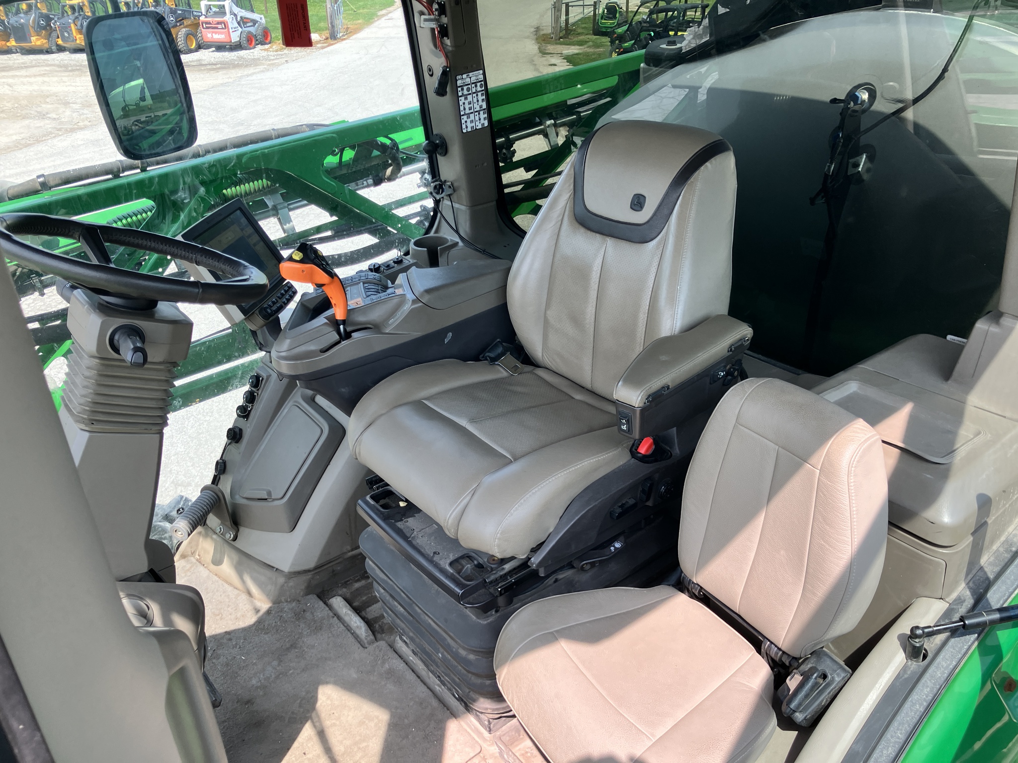 2022 John Deere 612R Image 9