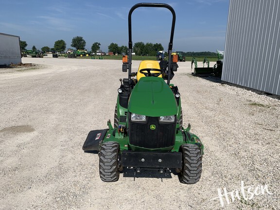 Photo of 2018 John Deere 1025R