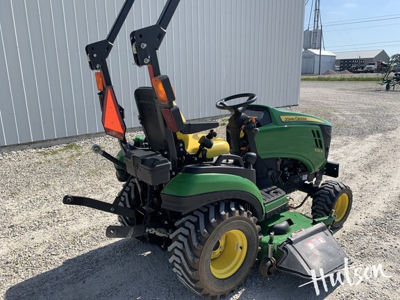 Photo of 2018 John Deere 1025R