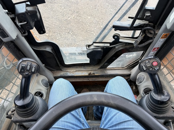 2020 Case TV450 - Photo24