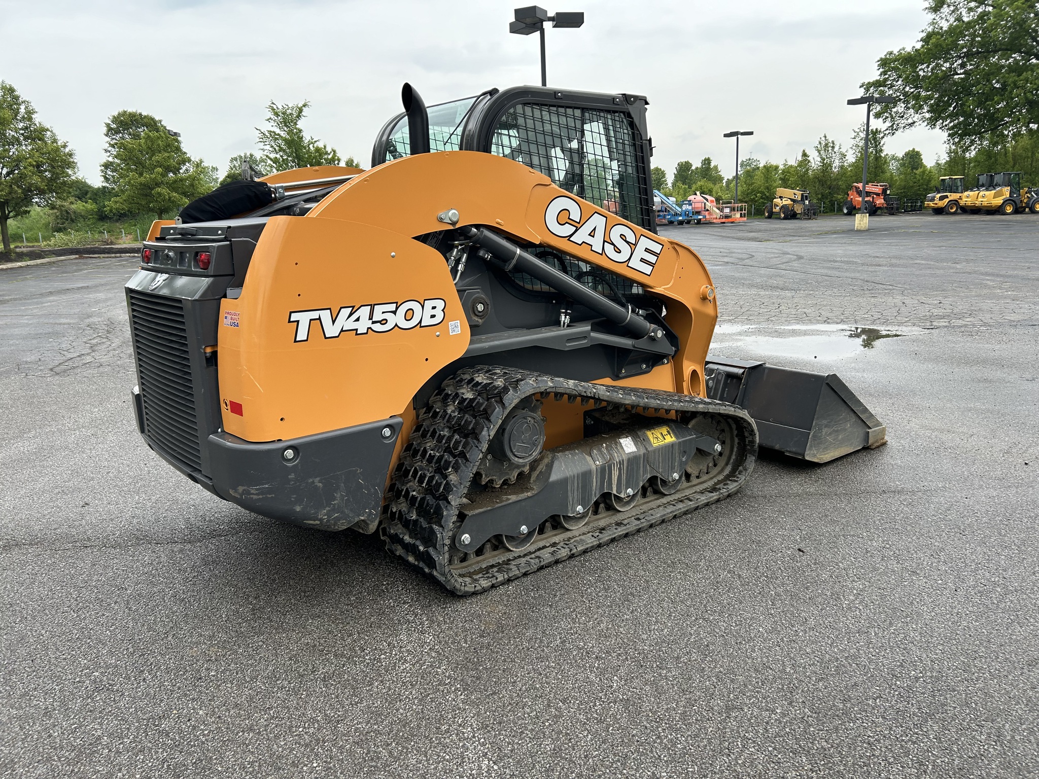 2024 Case TV450B Image 3