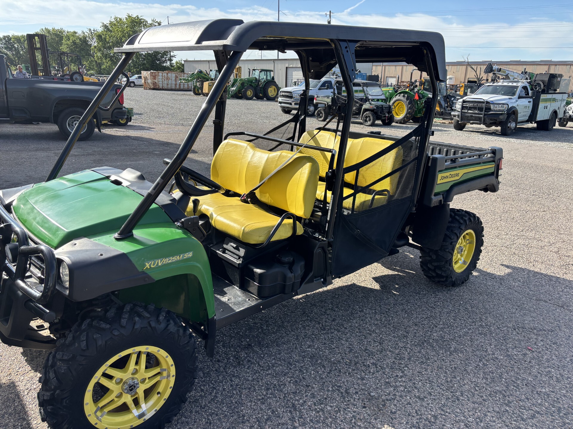 2022 John Deere XUV 825M S4 Image 4