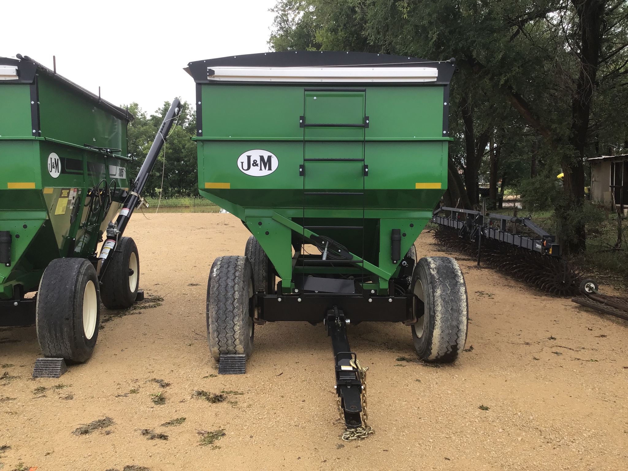 2023 J&M 385SD Image 2