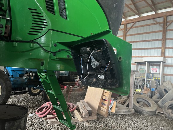 2023 John Deere 600R