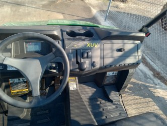 2023 John Deere XUV 560E Image 4