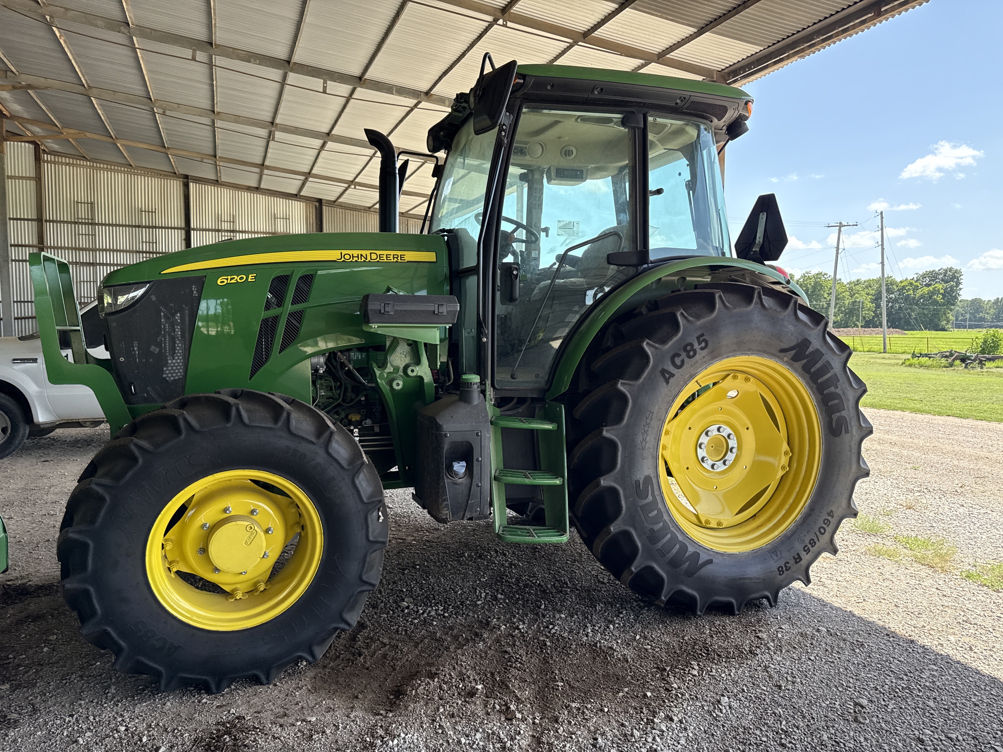 2024 John Deere 6120E Cab Image 3