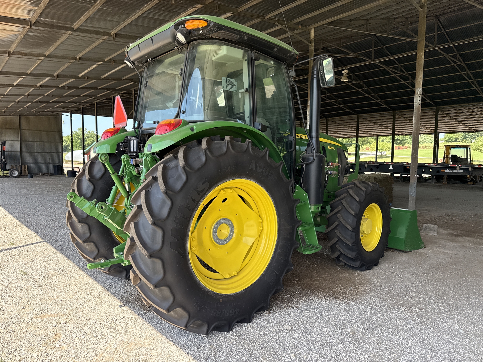 2024 John Deere 6120E Cab Image 16