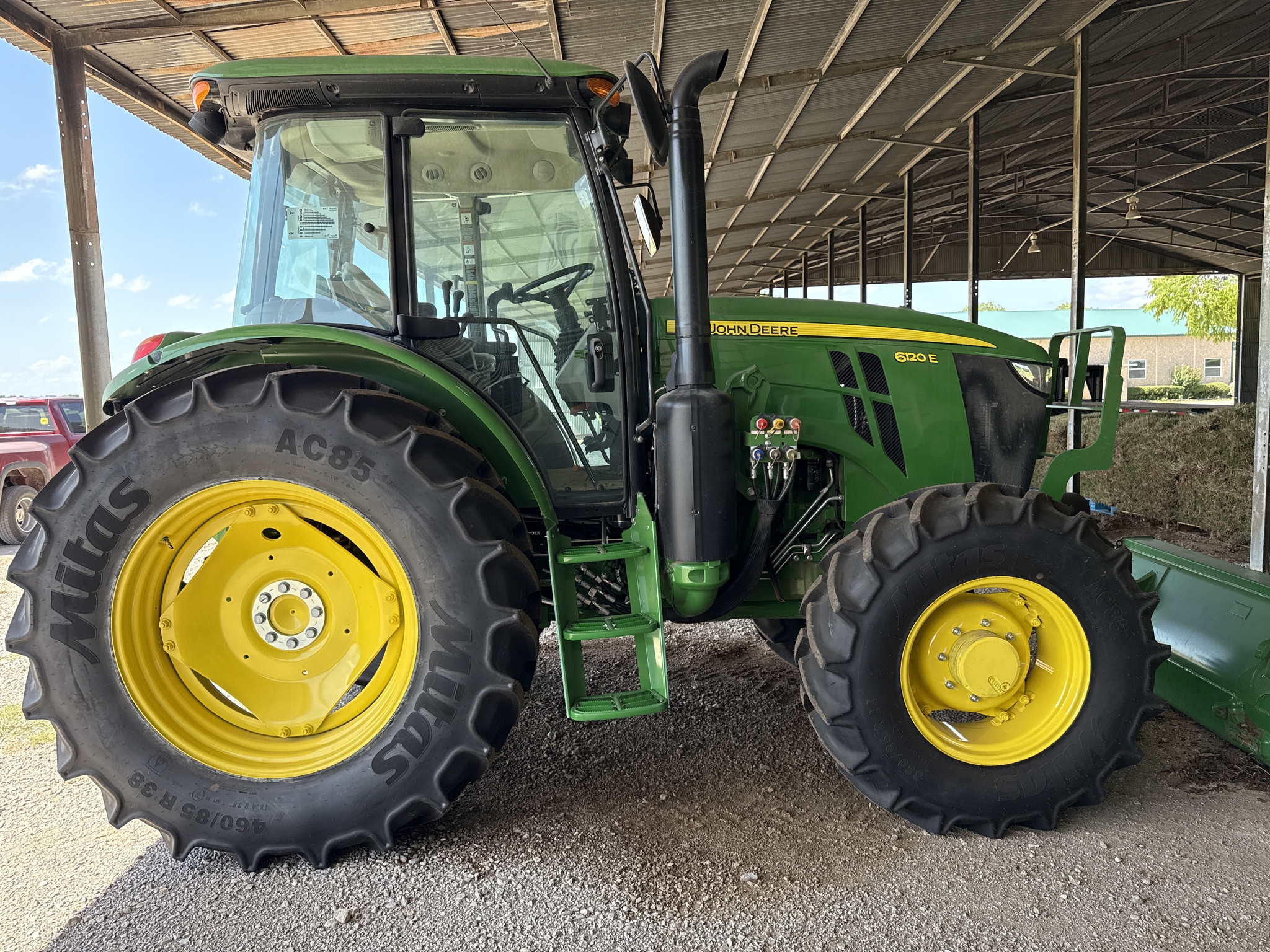 2024 John Deere 6120E Cab Image 14
