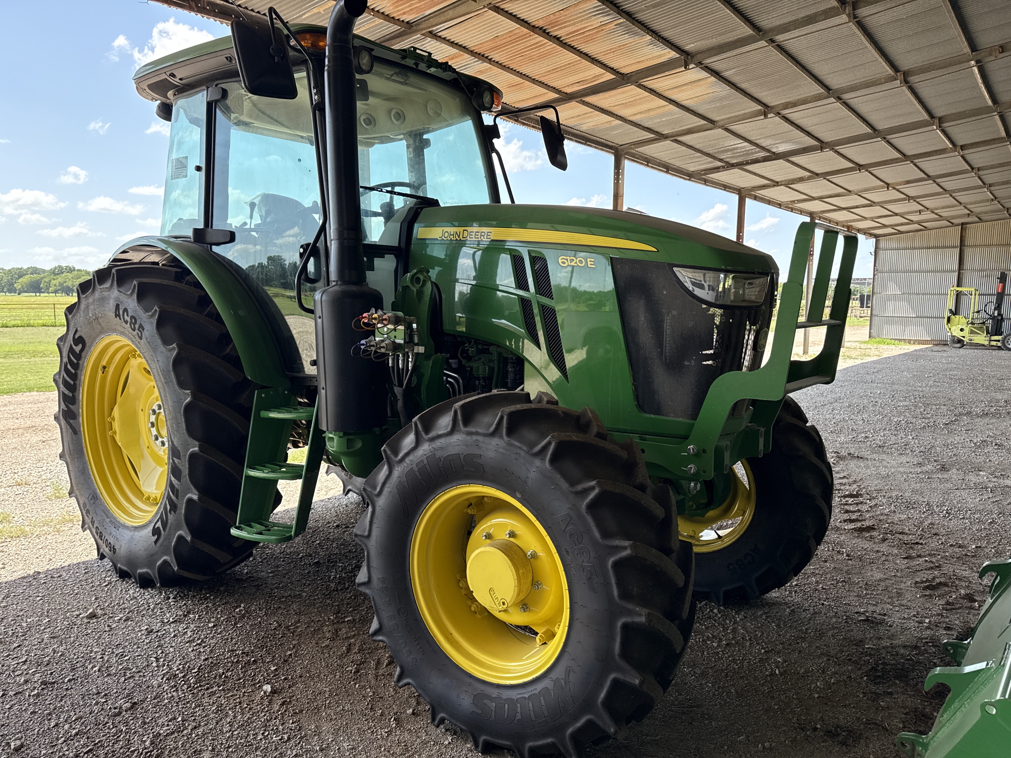 2024 John Deere 6120E Cab Image 11