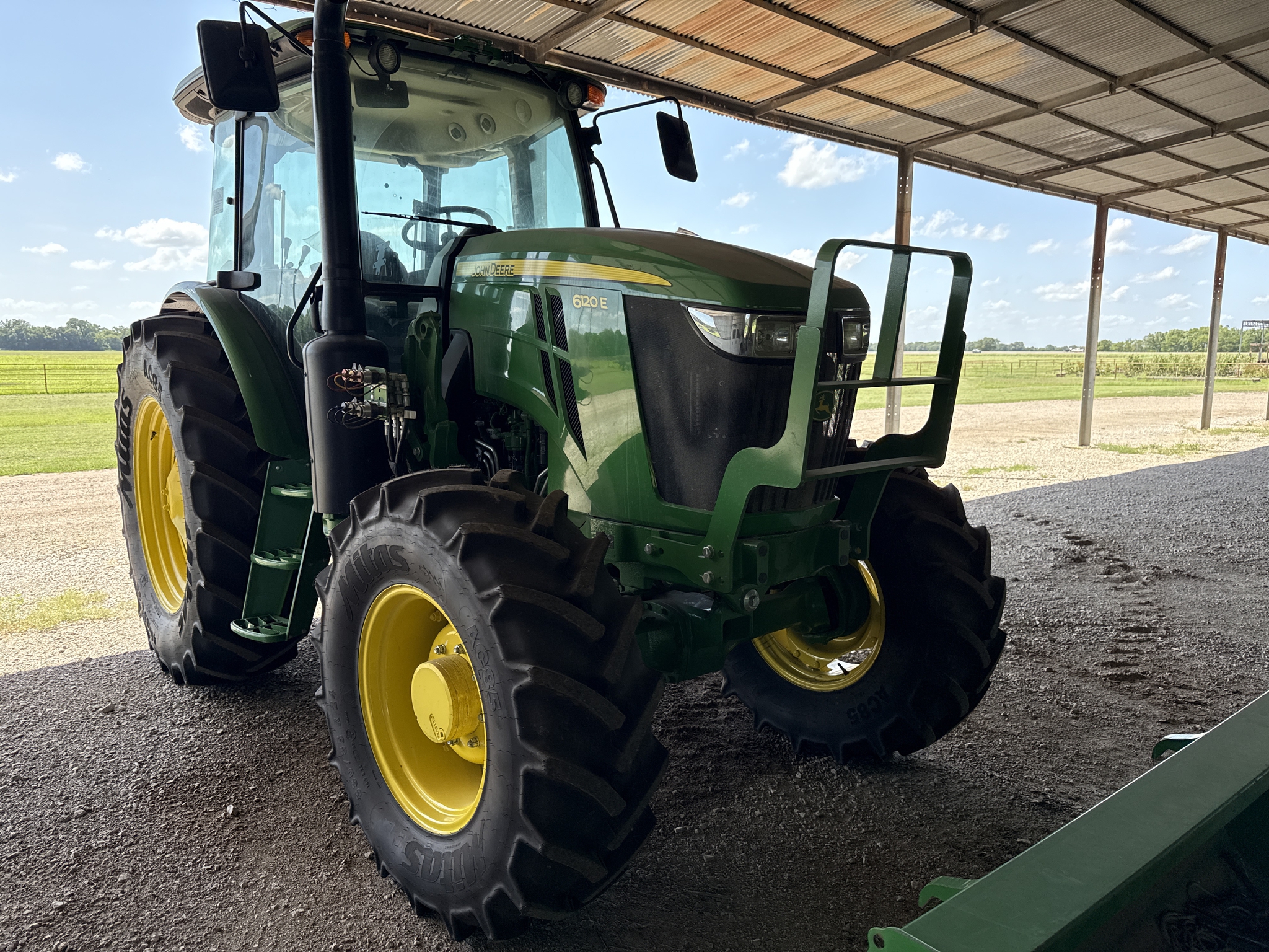 2024 John Deere 6120E Cab Image 10