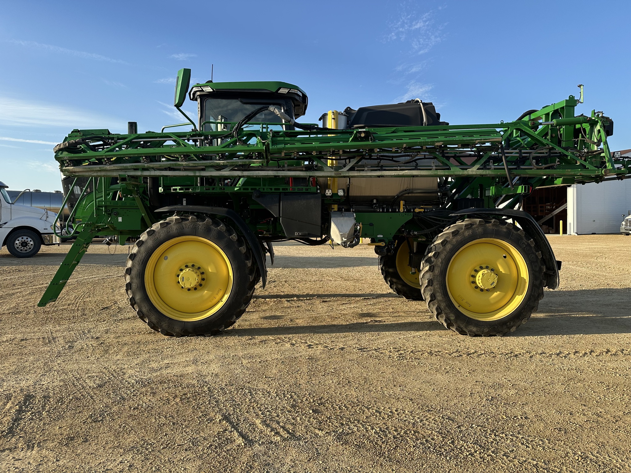 2023 John Deere 412R Image 2