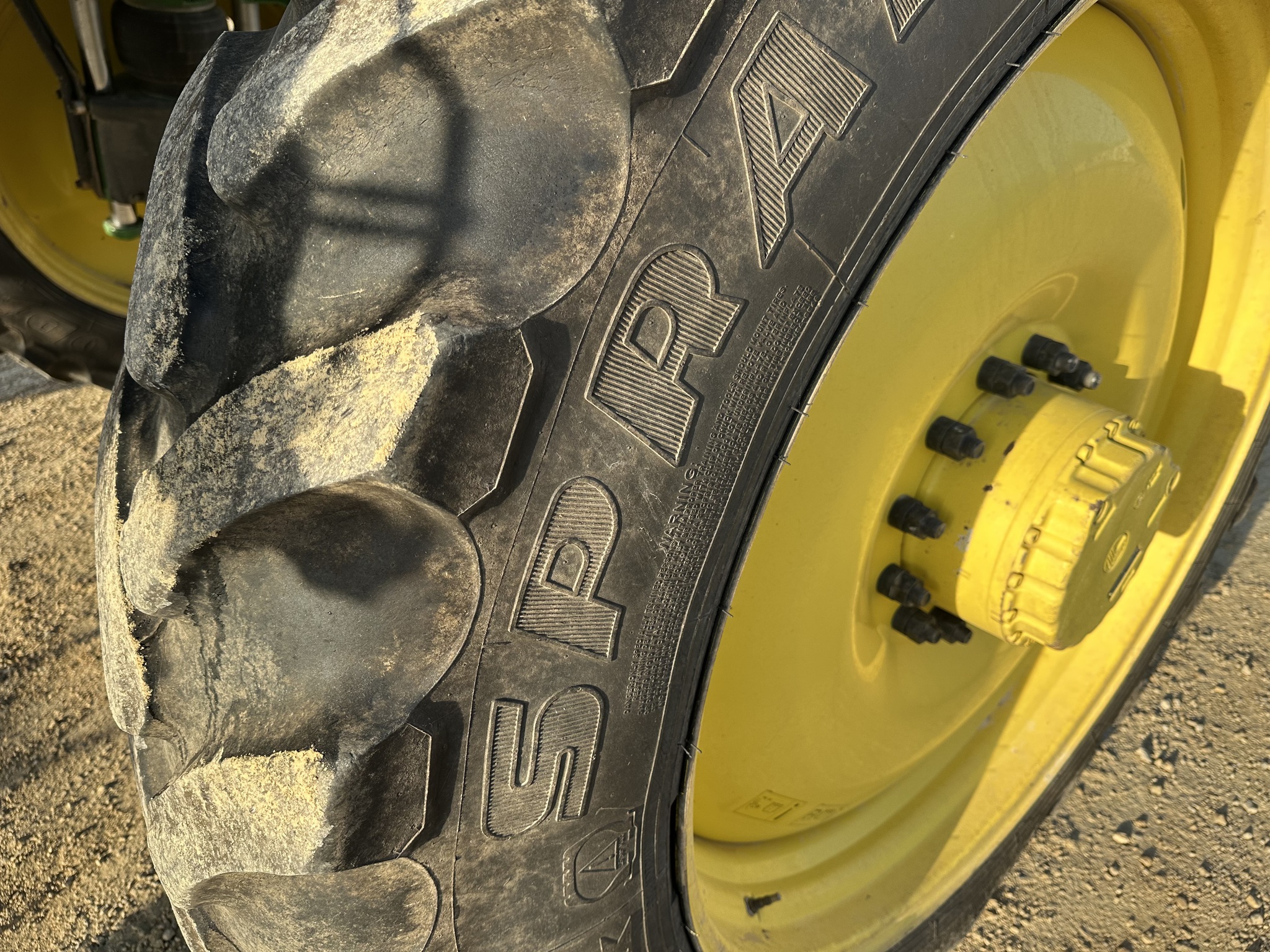 2023 John Deere 412R Image 9