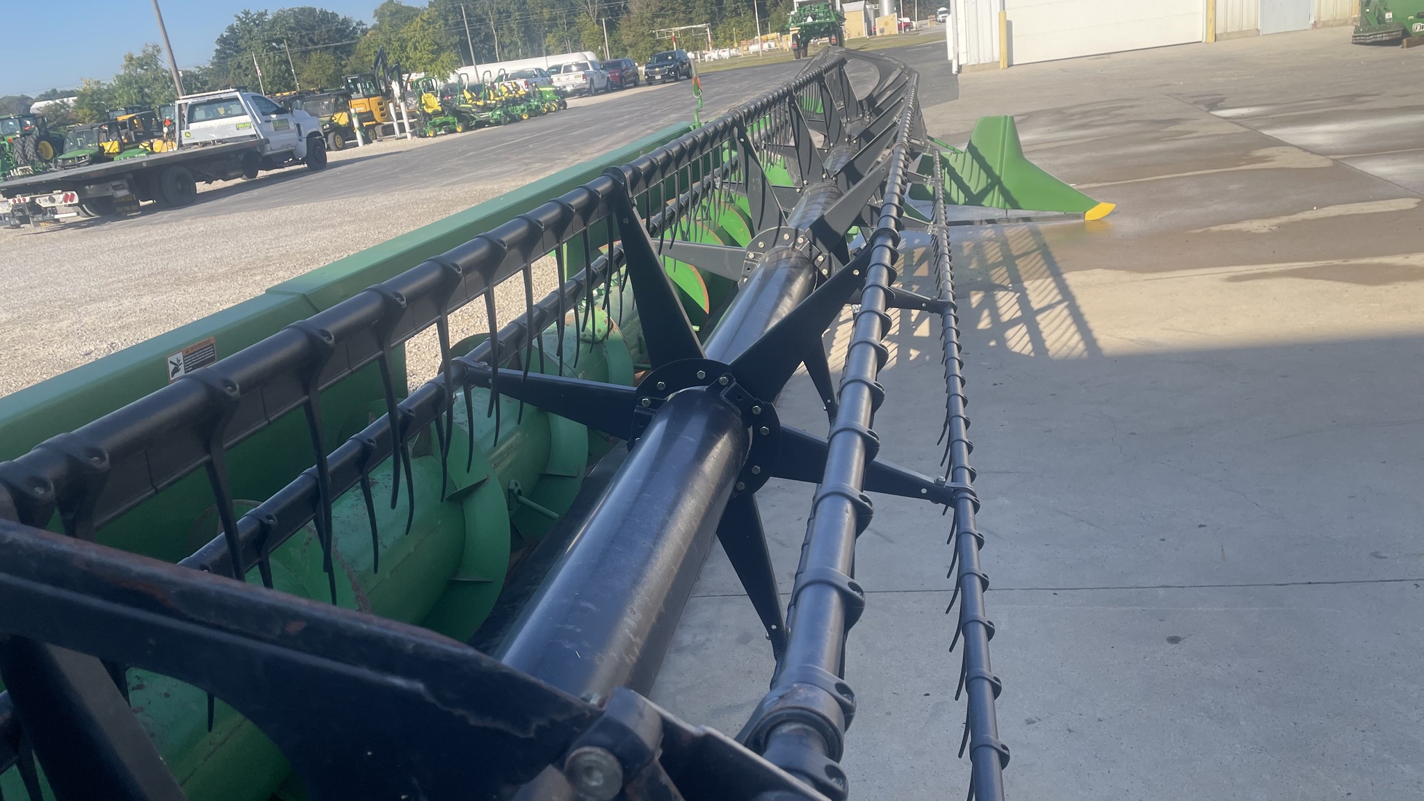 2005 John Deere 625F Image 3