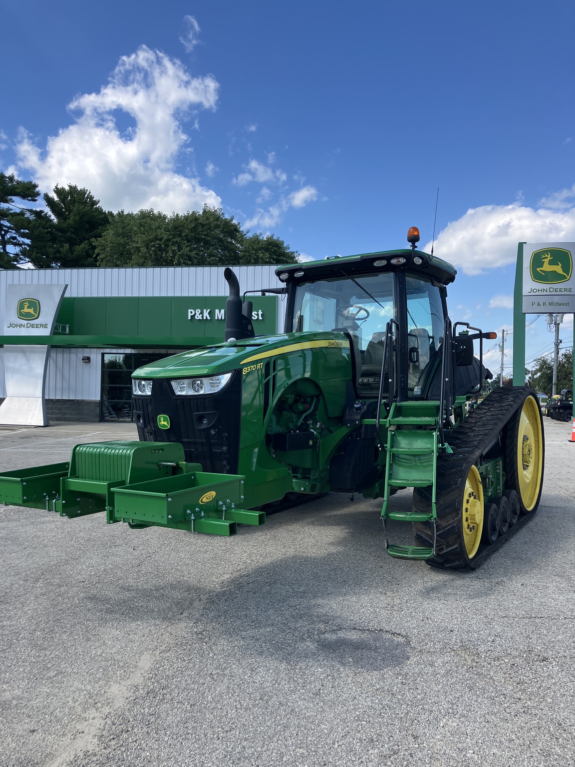 2014 John Deere 8370RT Image 1