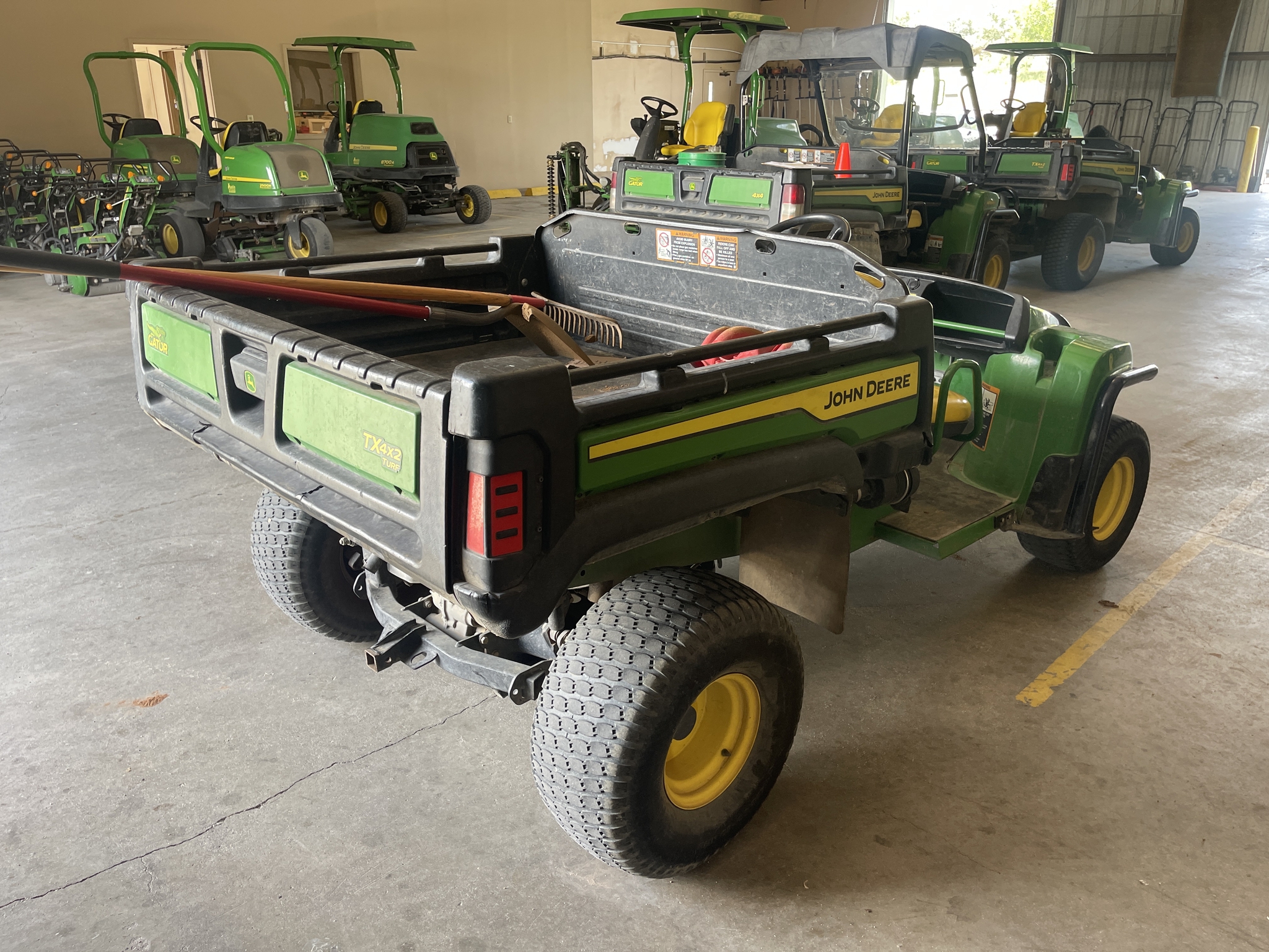 2021 John Deere Tx Turf Image 7