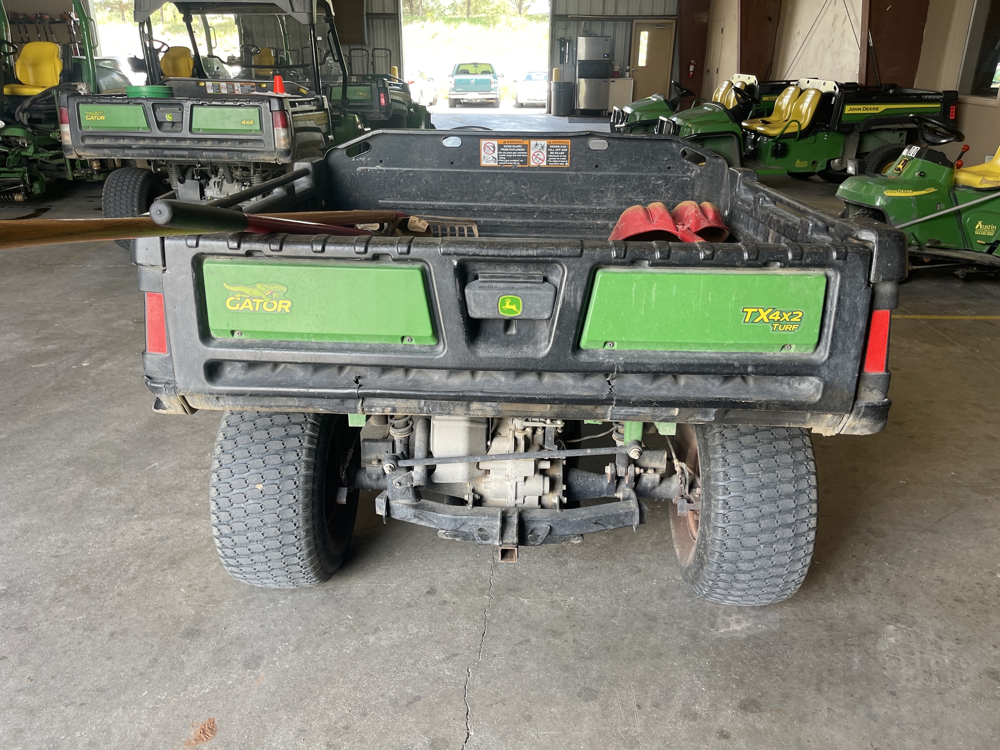 2021 John Deere Tx Turf Image 8