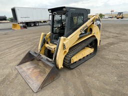 2012 Gehl RT210